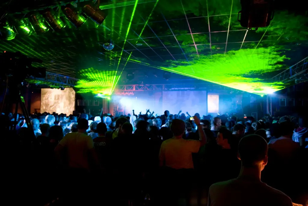 Bloc Weekend 2009 — documentary, event and music photograph in Minehead, Somerset, UK, frame 26 of 114.